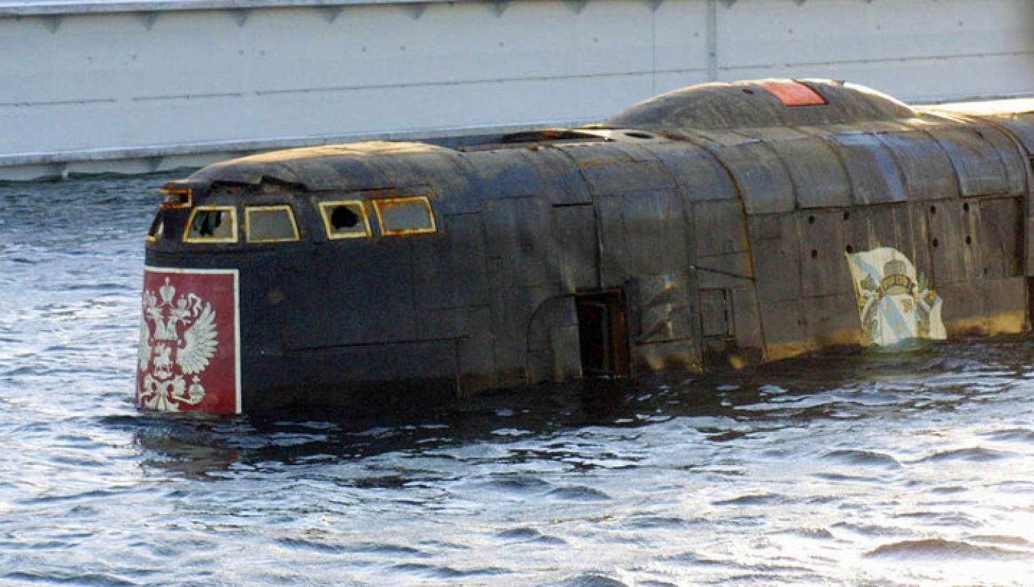 Подъем подводной лодки Курск